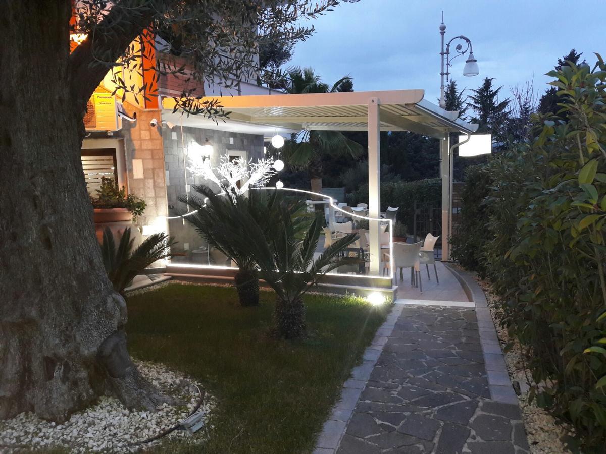 Hotel Sirio Rotonda Exterior foto
