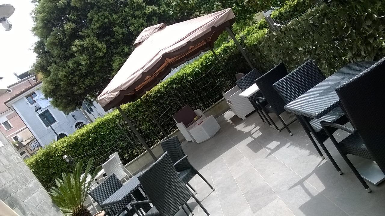 Hotel Sirio Rotonda Exterior foto